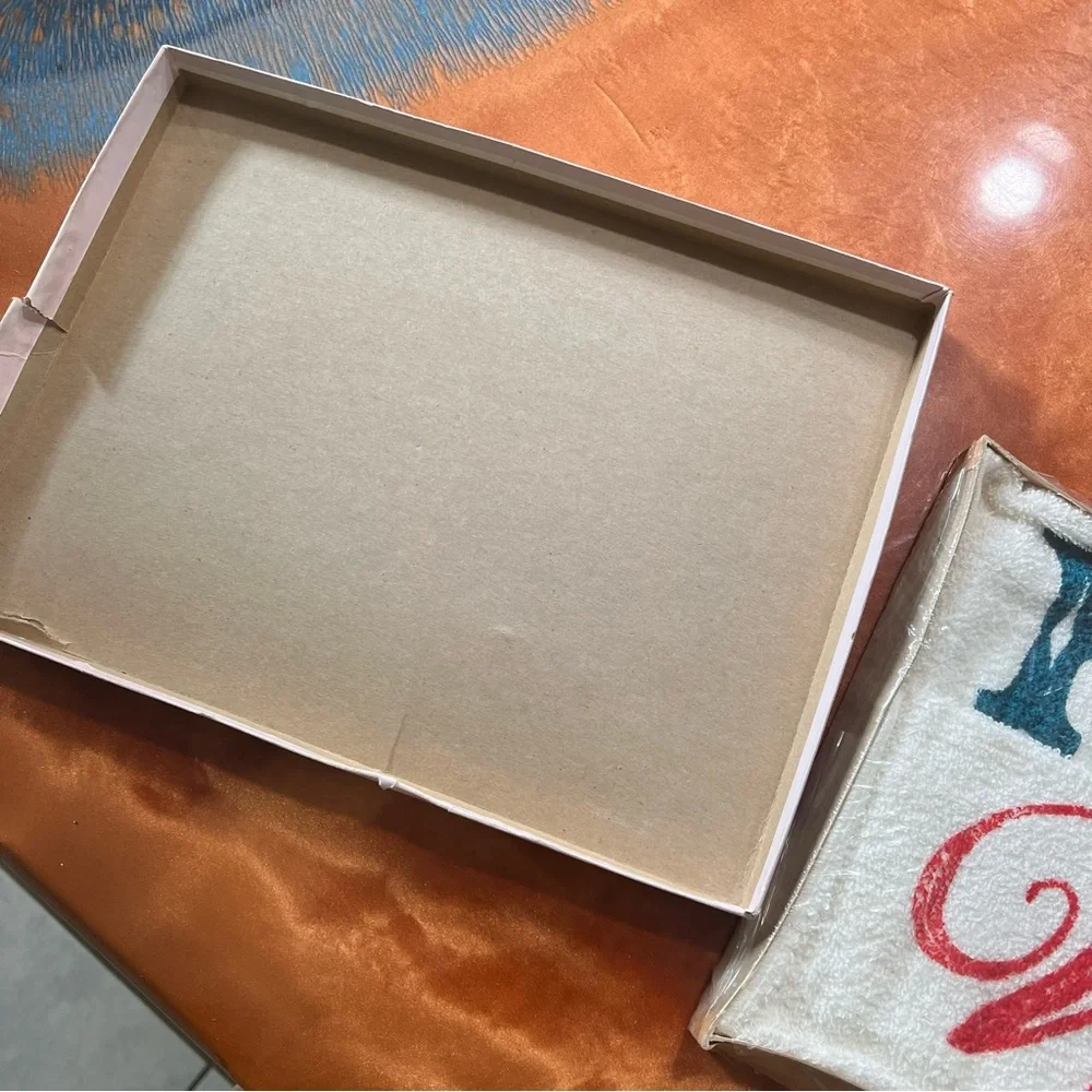Vintage 1962 Bachelor Boxed His And Who’s Towel Set Magic Wand Pasadena NOS